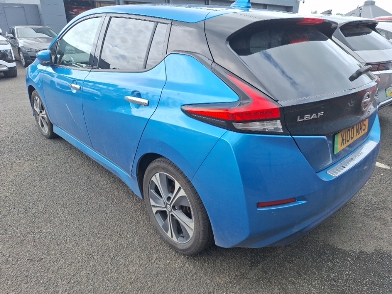 Nissan Leaf 110Kw N-connecta 40Kwh Blue #2