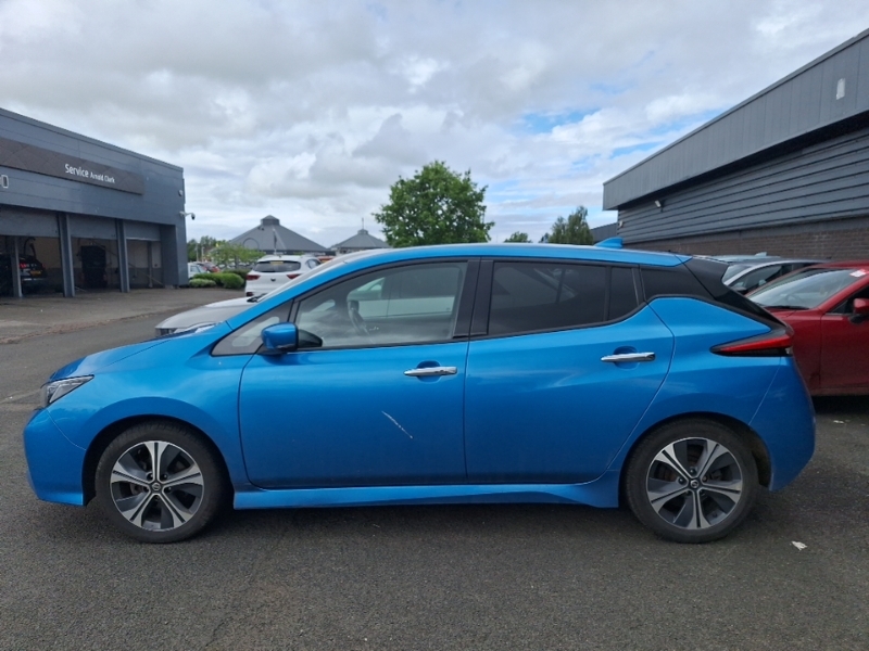 Nissan Leaf 110Kw N-connecta 40Kwh Blue #4