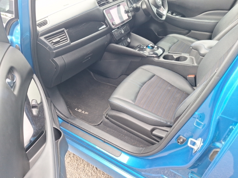 Nissan Leaf 110Kw N-connecta 40Kwh Blue #5
