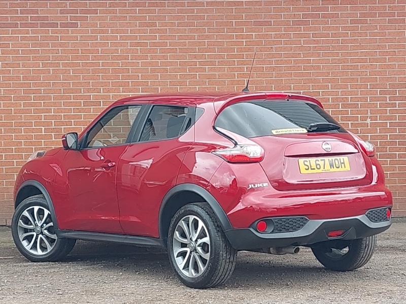 Nissan Juke 1.2 Dig-t Tekna SL67WOH Red #2