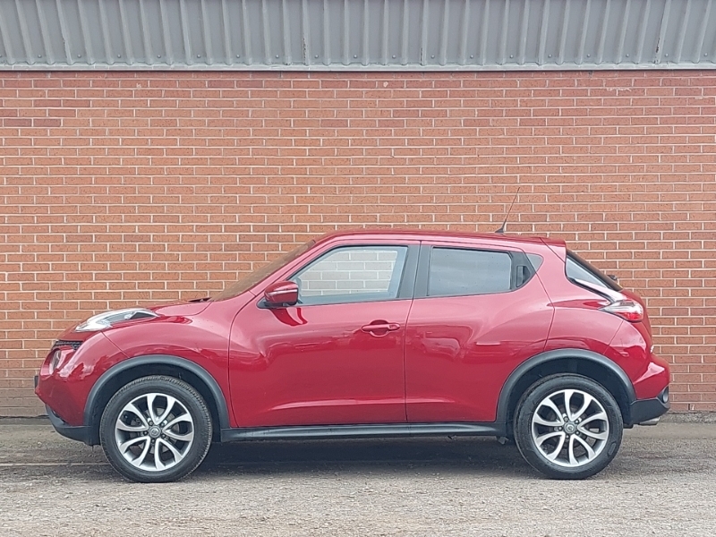 Nissan Juke 1.2 Dig-t Tekna SL67WOH Red #4