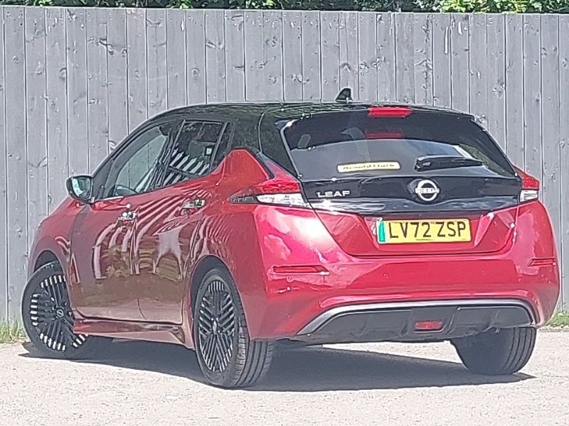 Nissan Leaf 110Kw Tekna 39Kwh LV72ZSP Red #2