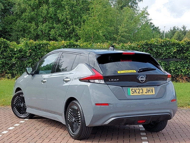 Nissan Leaf 110Kw N-connecta 39Kwh Grey #2