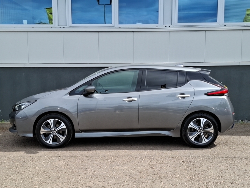 Nissan Leaf 110Kw Tekna 40Kwh Grey #4