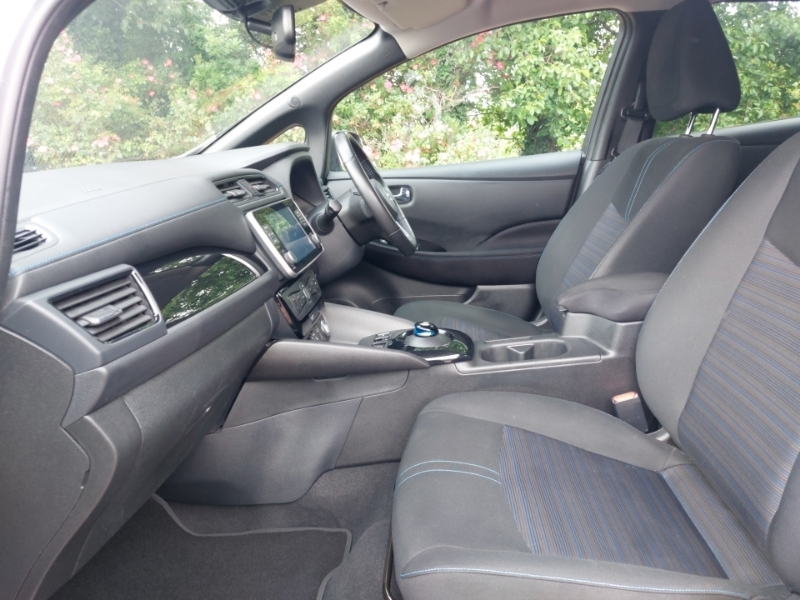 Nissan Leaf 160Kw E N-connecta 59Kwh Grey #5