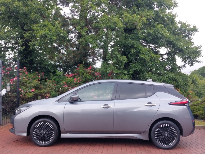 Nissan Leaf 160Kw E N-connecta 59Kwh Grey #4