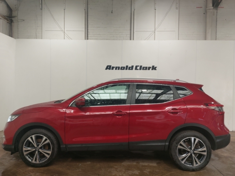 Nissan Qashqai 1.5 Dci N-connecta BF68XNG Red #4