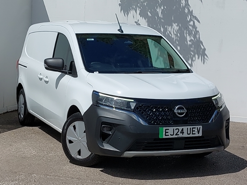 Nissan TOWNSTAR 90Kw Tekna Van 45Kwh White