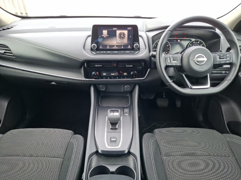 Nissan Qashqai 1.3 Dig-t Mh 158 Acenta Premium Xtronic DL73NFZ White #3