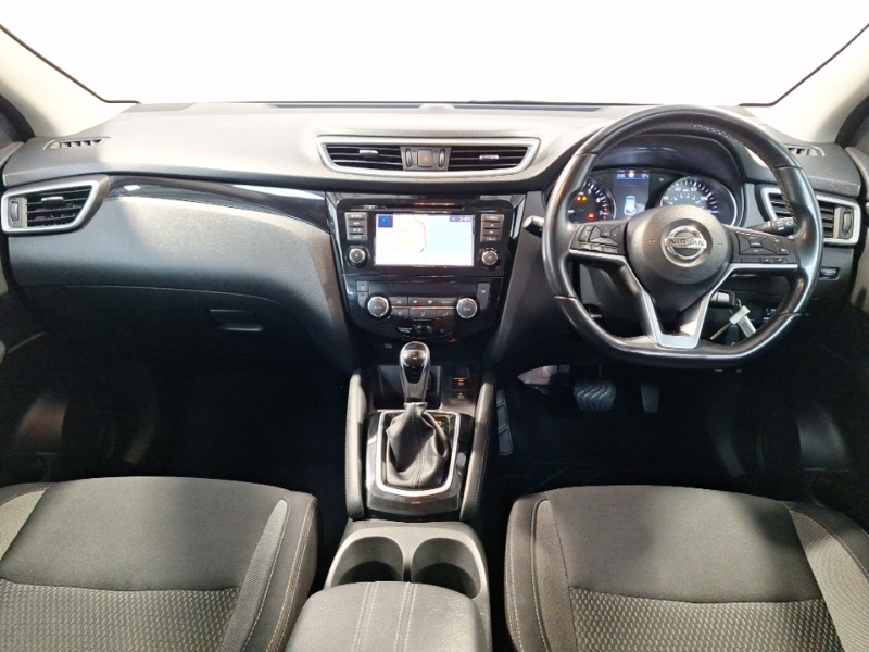 Nissan Qashqai 1.3 Dig-t 160 Acenta Premium Dct ESZ5085 Red #3