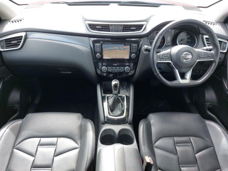 Nissan Qashqai 1.3 Dig-t 160 157 N-motion Dct HG70GYX Red #3
