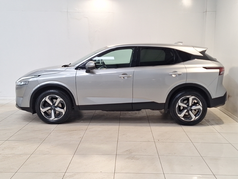 Nissan Qashqai 1.3 Dig-t Mh 158 N-connecta Xtronic LT72CEX Silver #4