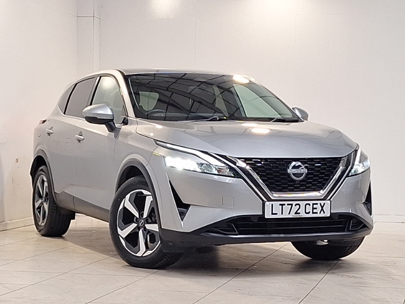 Nissan Qashqai 1.3 Dig-t Mh 158 N-connecta Xtronic LT72CEX Silver