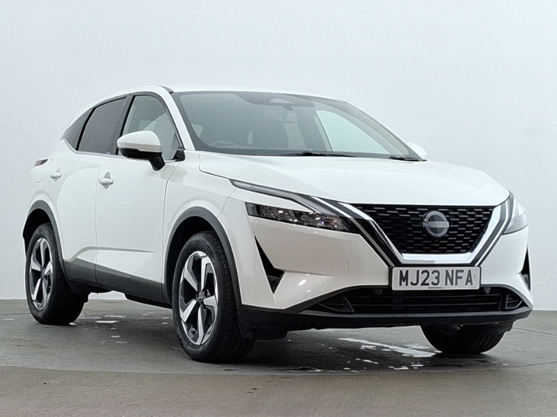 Nissan Qashqai 1.3 Dig-t Mh N-connecta White