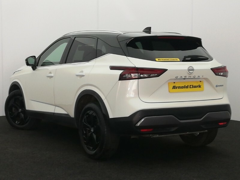 Nissan Qashqai 1.5 E-power Kuro Edition Tech Assist DS73KBU White #2