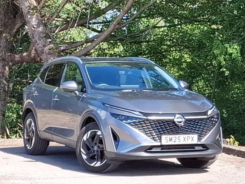 Nissan Qashqai 1.3 Dig-t Mh N-connecta Glass Roof Grey