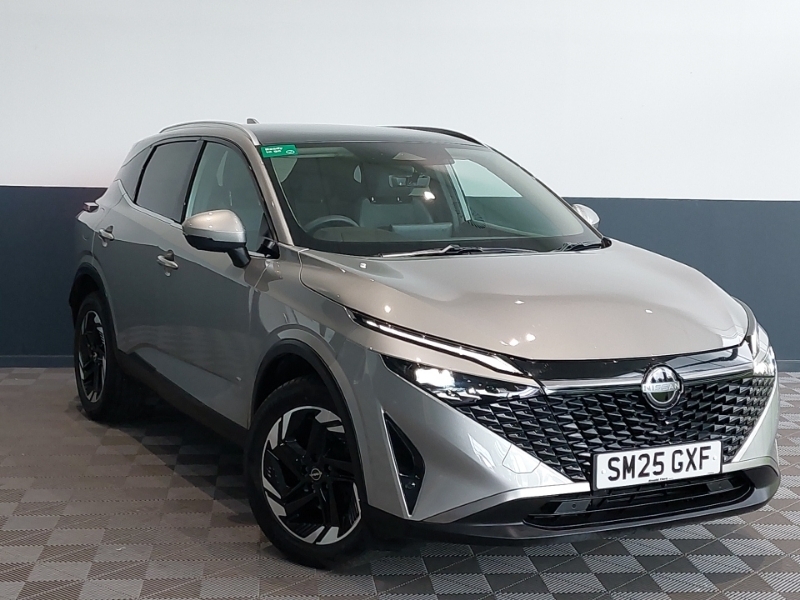 Nissan Qashqai 1.3 Dig-t Mh 158 N-connecta Glass Rf Xtronic Silver