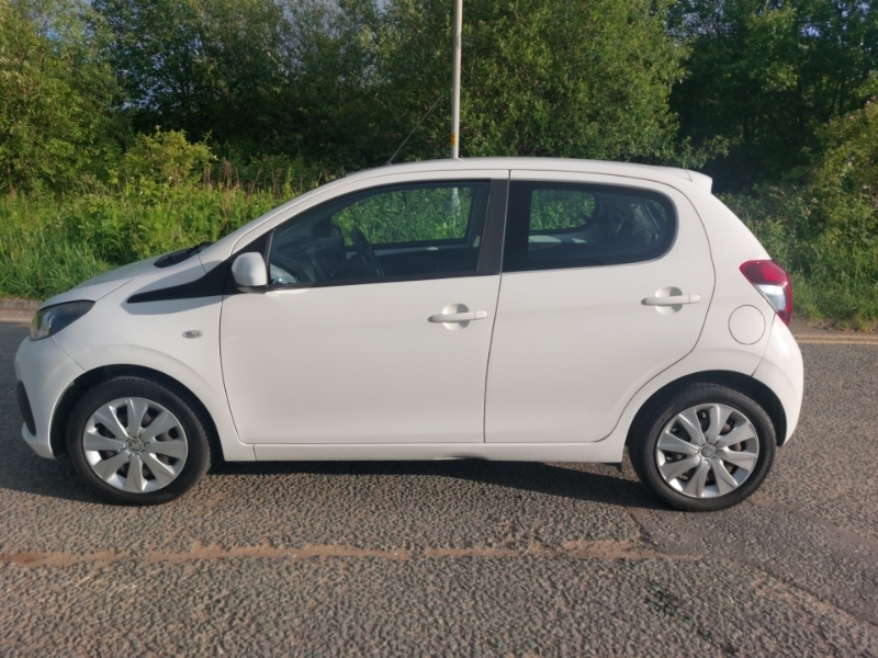 Peugeot 108 1.0 72 Active White #4