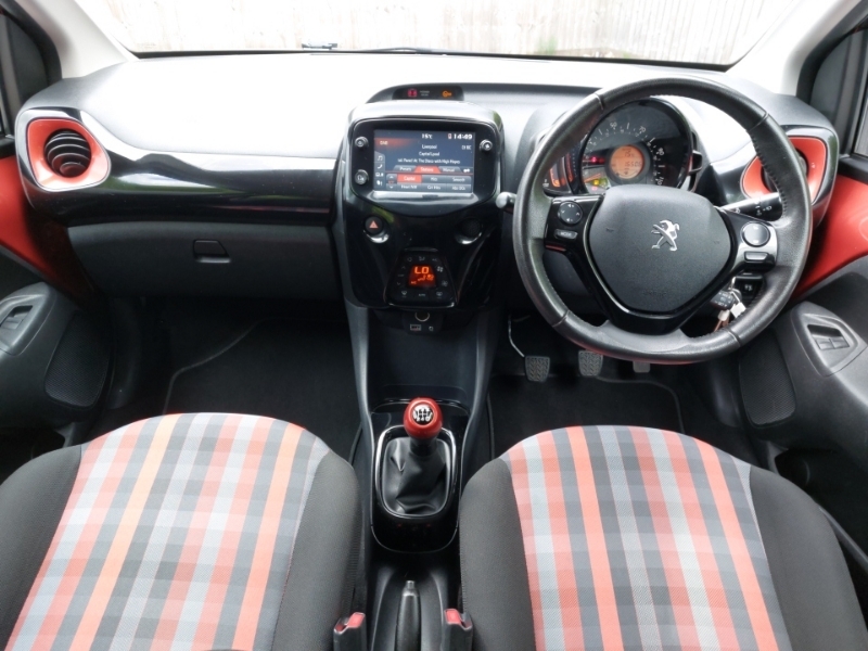 Peugeot 108 1.0 72 Collection Red #3