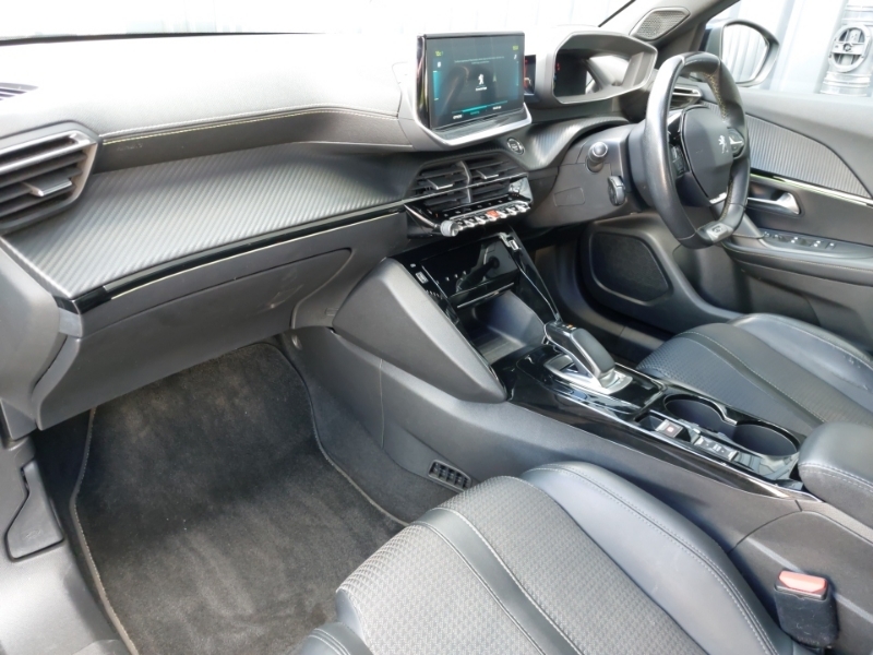 Peugeot e-2008 100Kw Gt 50Kwh MD21UFA Grey #5