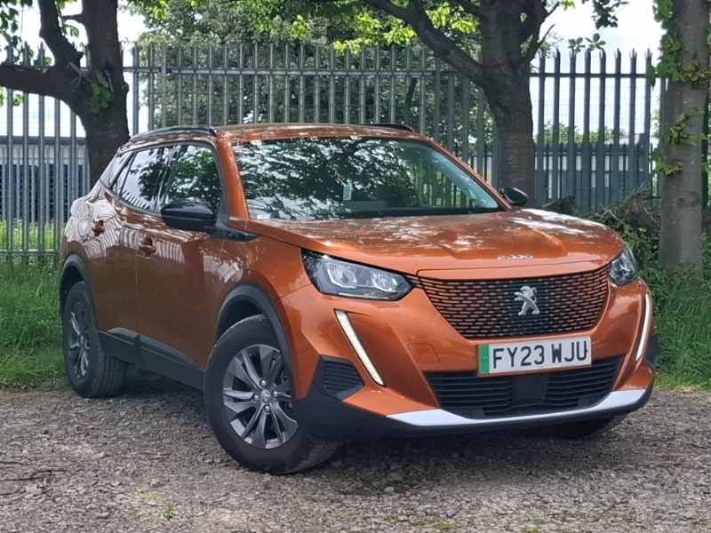Peugeot e-2008 100Kw Active Premium 50Kwh Orange