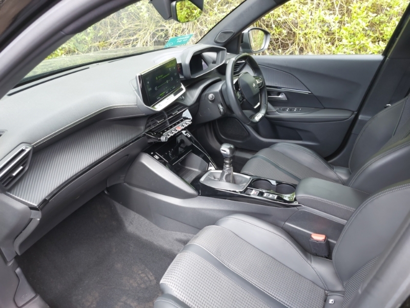 Peugeot 2008 1.2 Puretech 130 Gt K44LVC Black #5