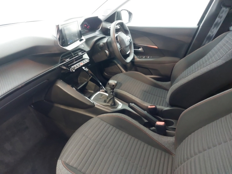 Peugeot 2008 1.5 Bluehdi 110 Active Premium Black #5