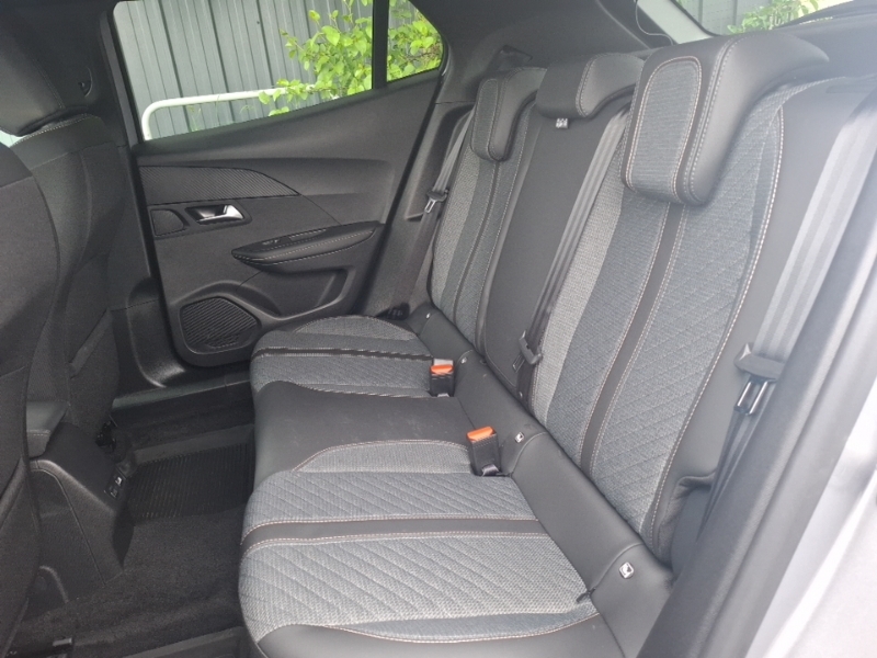 Peugeot 2008 1.2 Puretech 130 Allure KP25PFD Grey #6