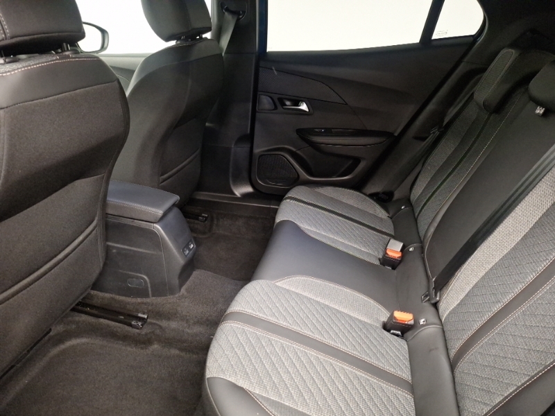 Peugeot 2008 1.2 Puretech 130 Allure EX25LCZ Blue #6