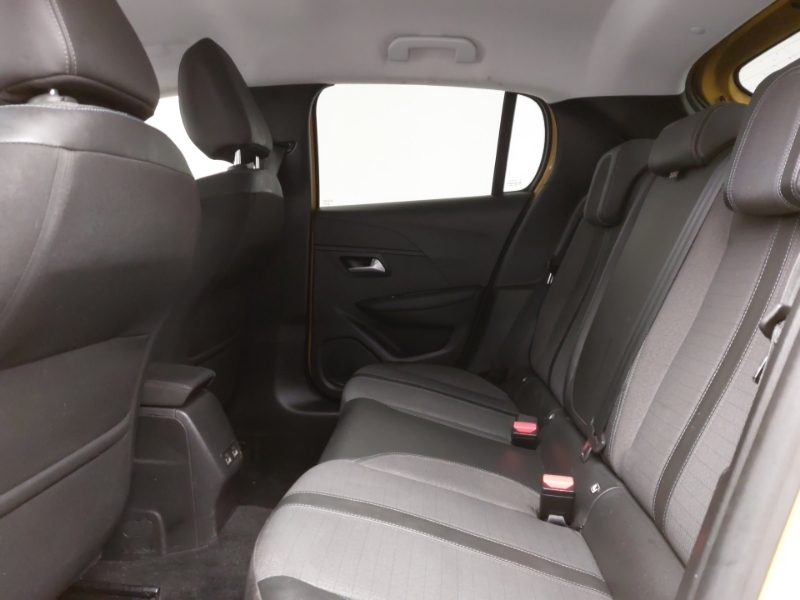 Peugeot 208 1.2 Puretech 130 Allure Premium Eat8 Yellow #6