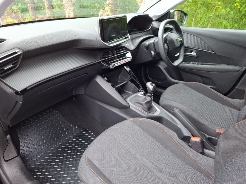 Peugeot 208 1.2 Puretech 100 Style SB25VTX Black #5