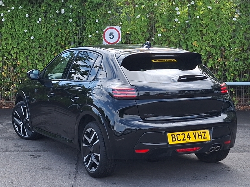 Peugeot 208 1.2 Hybrid 136 Gt E-dsc6 BC24VHZ Black #2