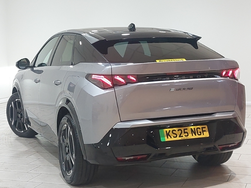 Peugeot 3008 157Kw Gt 73Kwh Grey #2