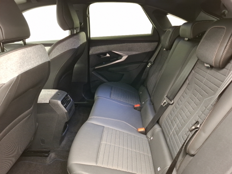 Peugeot 3008 1.2 Hybrid 136 Allure E-dsc6 White #6