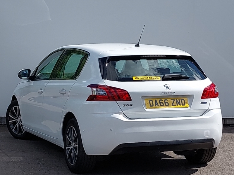 Peugeot 308 1.6 Bluehdi 120 Allure White #2