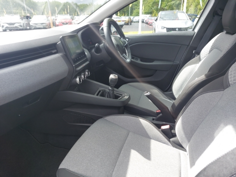 Renault Clio 1.0 Tce 90 Evolution SL24EOE White #5