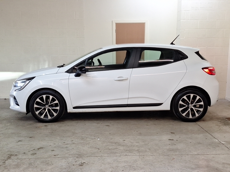 Renault Clio 1.0 Tce 90 Evolution DF72CYE White #4