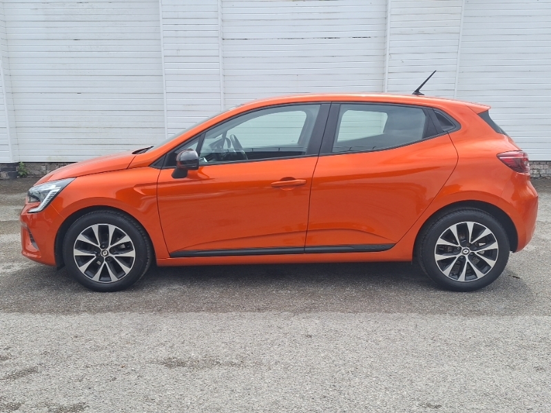Renault Clio 1.0 Tce 90 Evolution PO72VKZ Orange #4