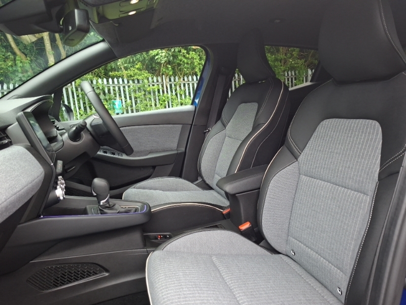 Renault Clio 1.6 E-tech Full Hybrid 145 Techno LS74TAU Blue #5