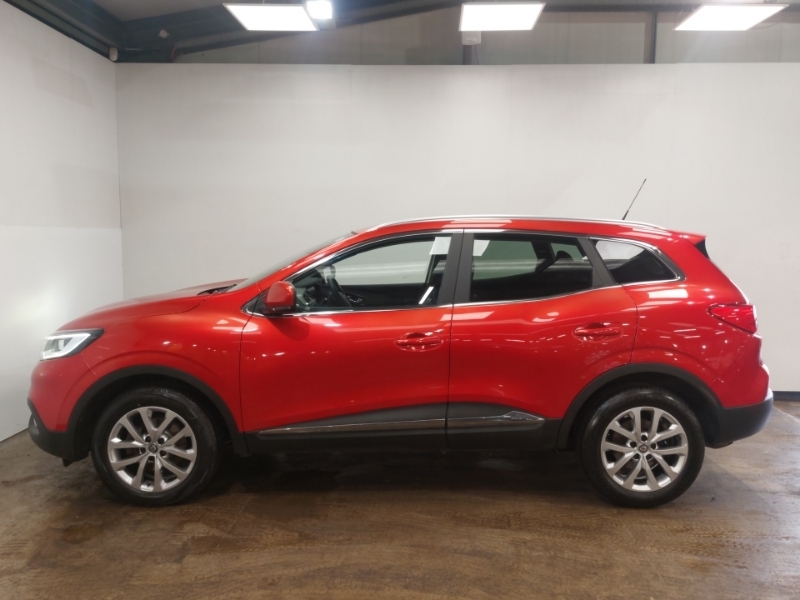 Renault Kadjar 1.5 Dci Dynamique Nav Red #4