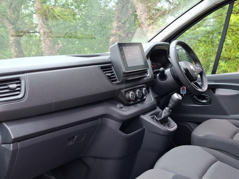 Renault Trafic Sl30 Blue Dci 130 Advance Safety Van Black #5