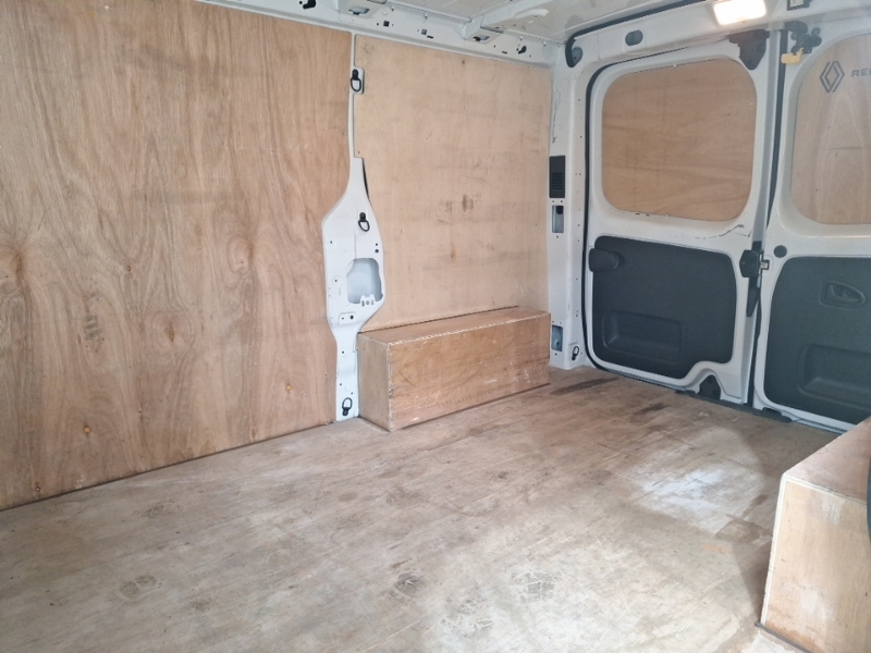 Renault Trafic Sl30 Blue Dci 130 Advance Safety Van White #6