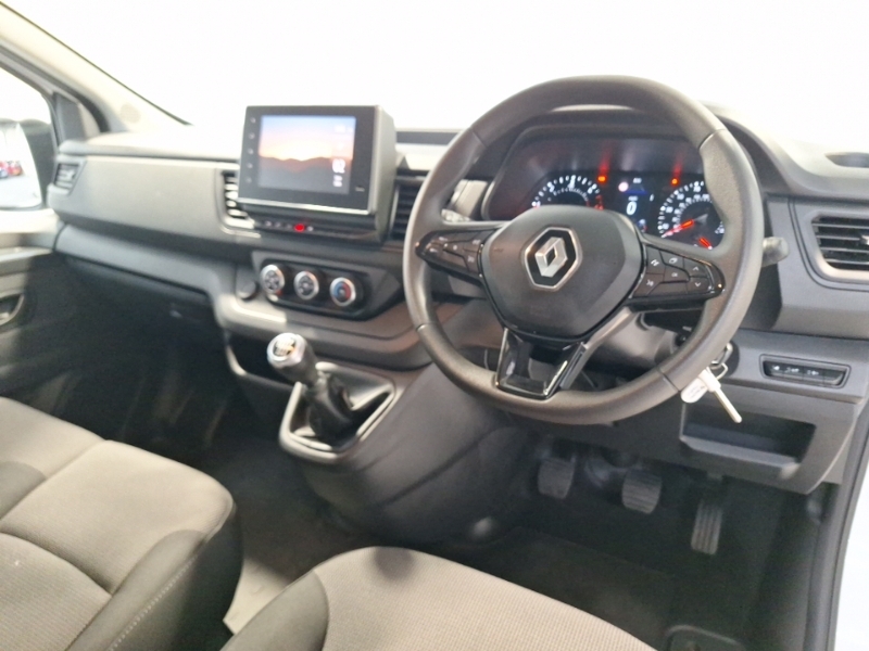 Renault Trafic Sl30 Blue Dci 130 Advance Safety Van White #3