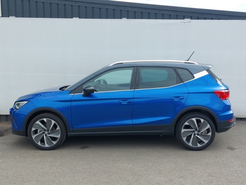 Seat Arona 1.0 Tsi 115 Fr Sport Blue #4