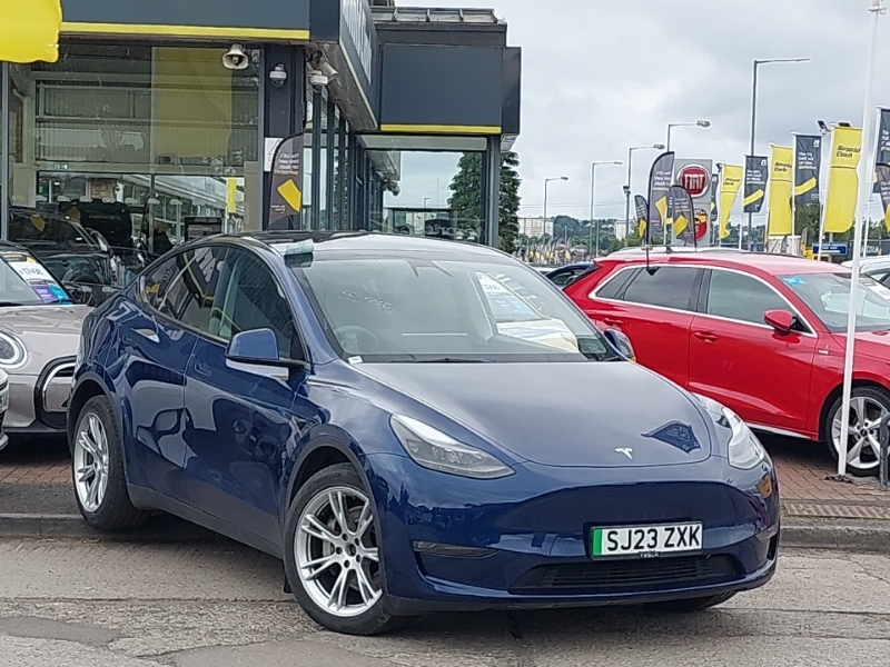 Tesla Model Y Long Range Awd Blue