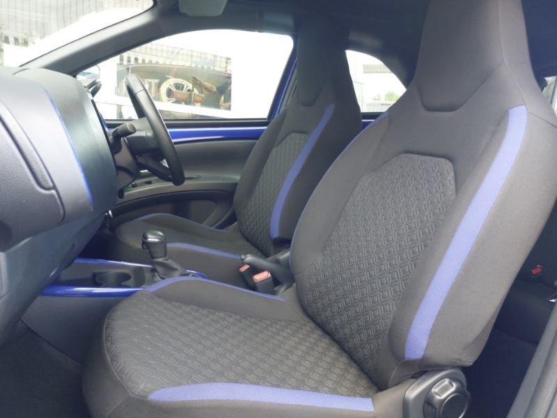 Toyota Aygo X 1.0 Vvt-i Edge Canvas WU73OOX Blue #5