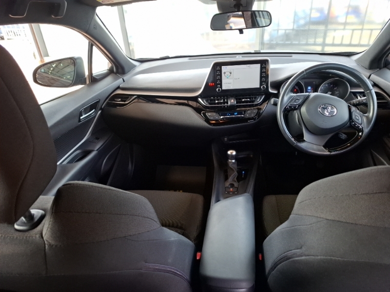 Toyota C-Hr 1.8 Hybrid Icon Cvt Black #3