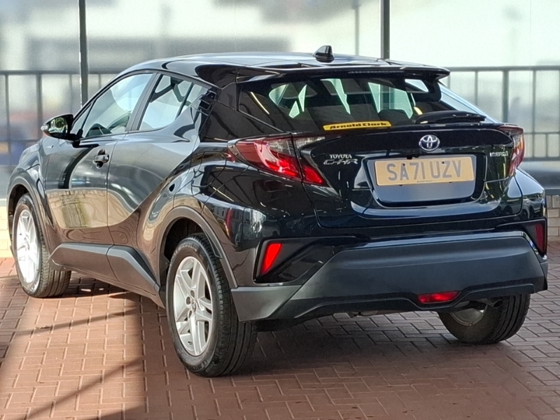 Toyota C-Hr 1.8 Hybrid Icon Cvt Black #2