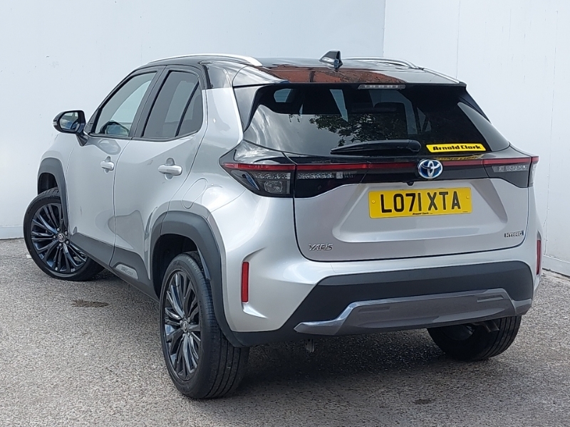 Toyota Yaris Cross 1.5 Hybrid Dynamic Cvt LO71XTA Silver #2