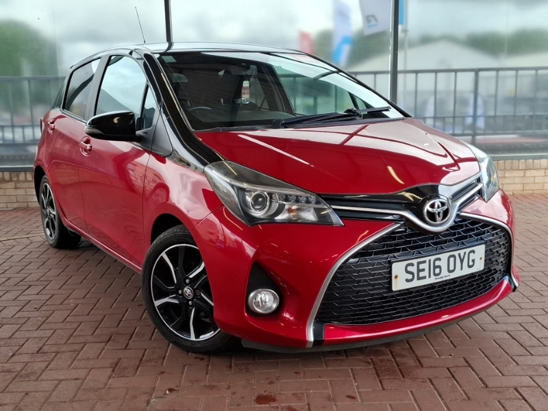 Toyota Yaris 1.33 Vvt-i Design Red